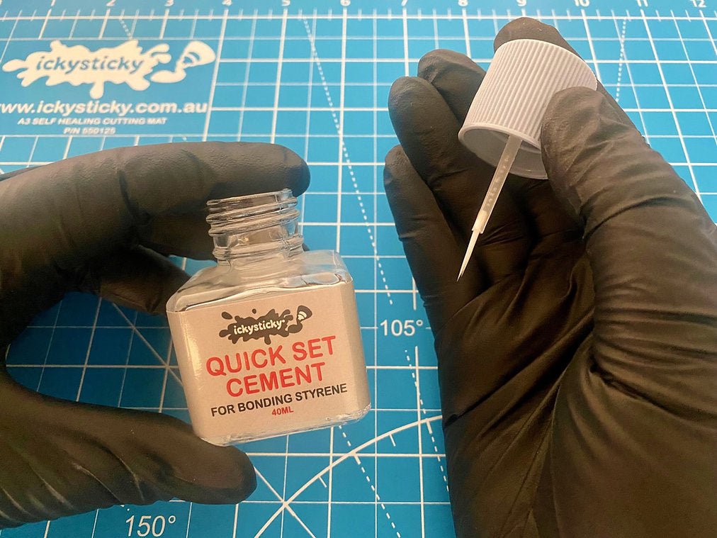 Ickysticky Quick Settting Cement 40Ml - Wargames Warehouse